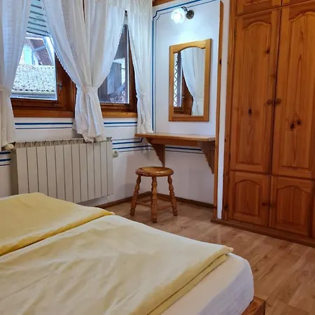 астра 3* Koprivshtitsa