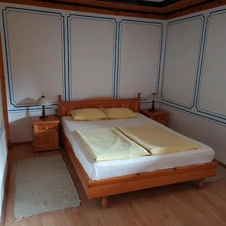 астра Pensión Koprivshtitsa