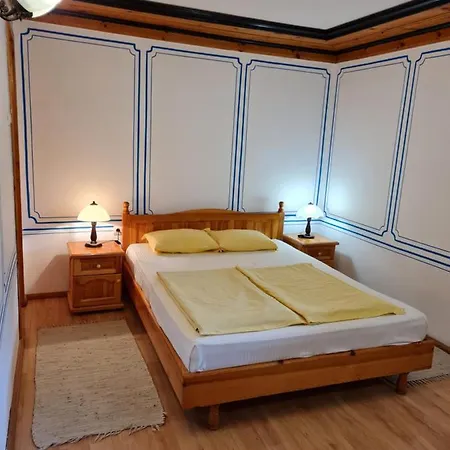 астра Pensión Koprivshtitsa